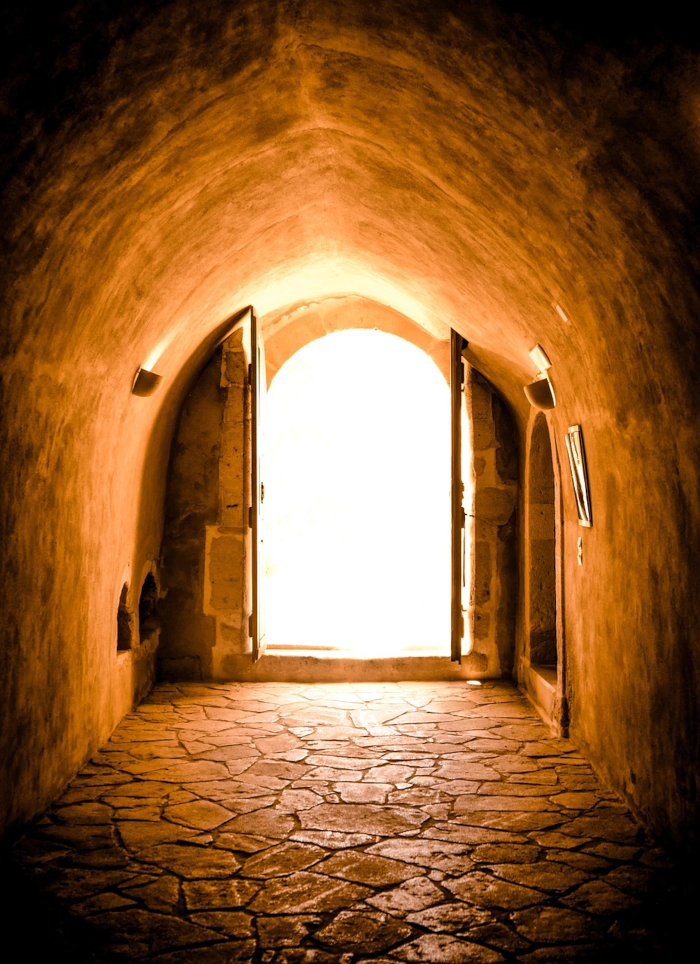 Sulle soglie della Luce