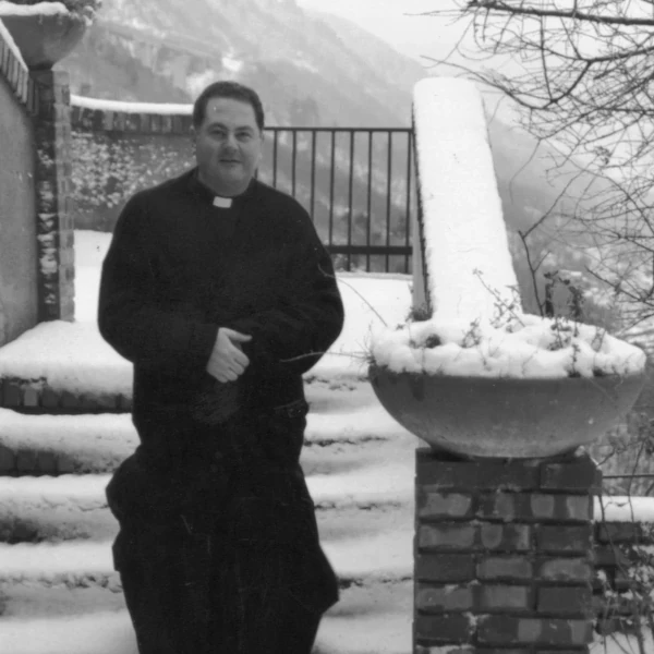 il-fondatore-della-fraternita-dei-piccoli-fratelli-e-sorelle-dell-immacolata-padre-santo